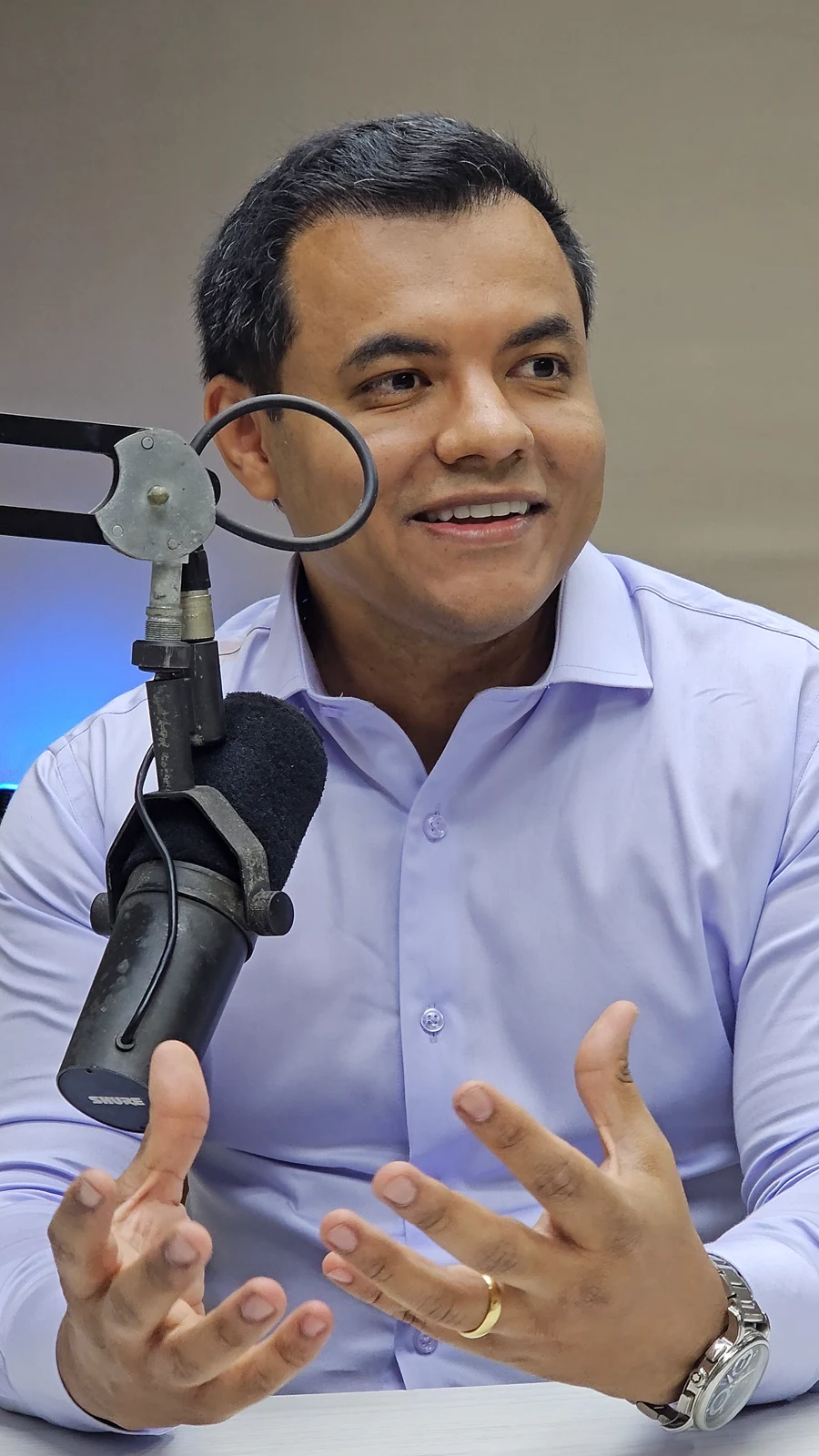 Dr. Ronaldo em conversa sobre a saúde da coluna